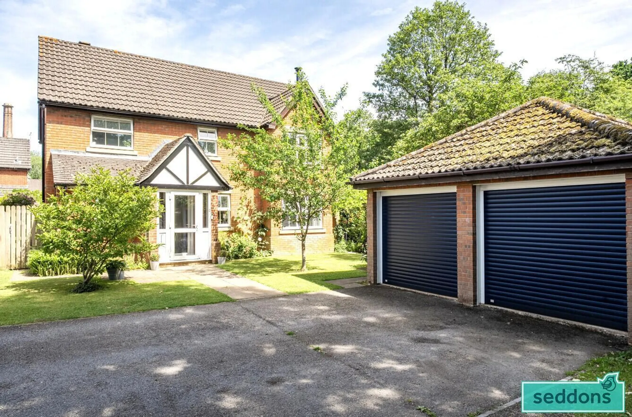Culm Valley Way, Uffculme, Cullompton