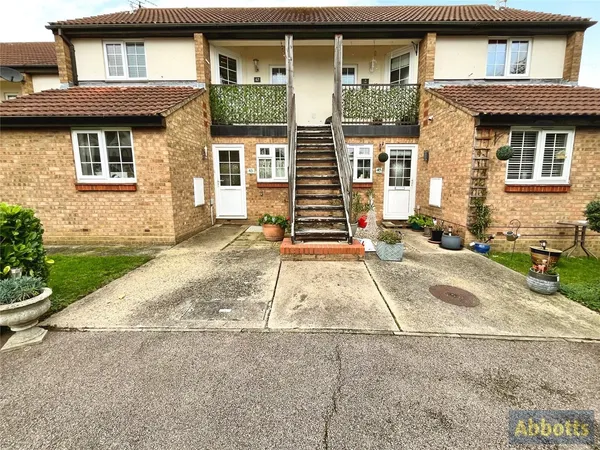 Moat Rise, Rayleigh, Essex, SS6