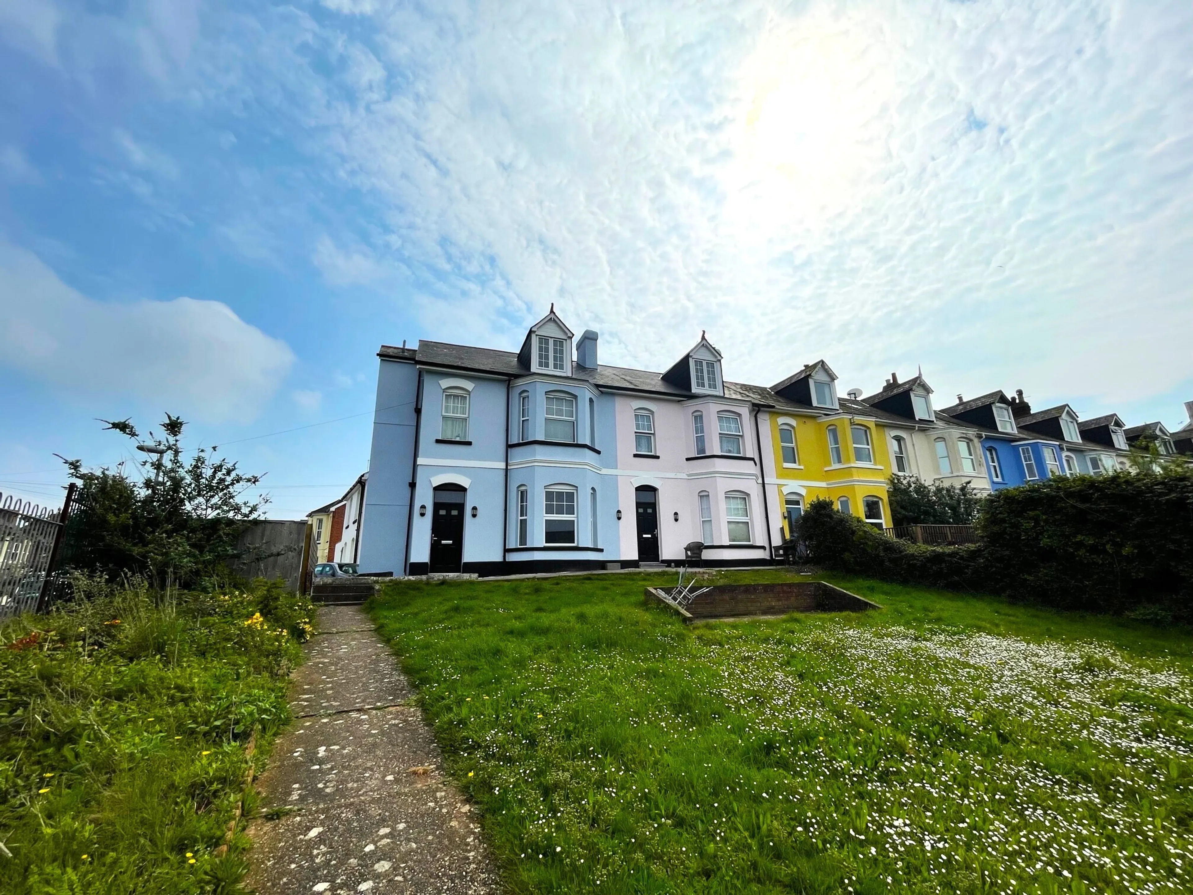 Property photo 0