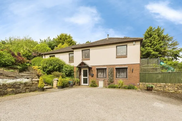 Brandy, Ruabon, Wrexham, LL14