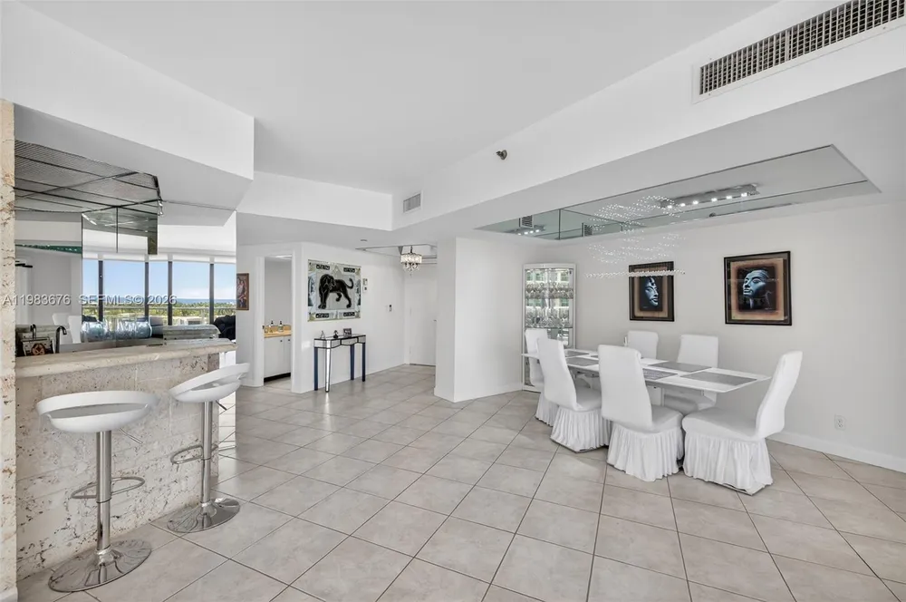 20281 E Country Club Dr, Aventura, FL 33180