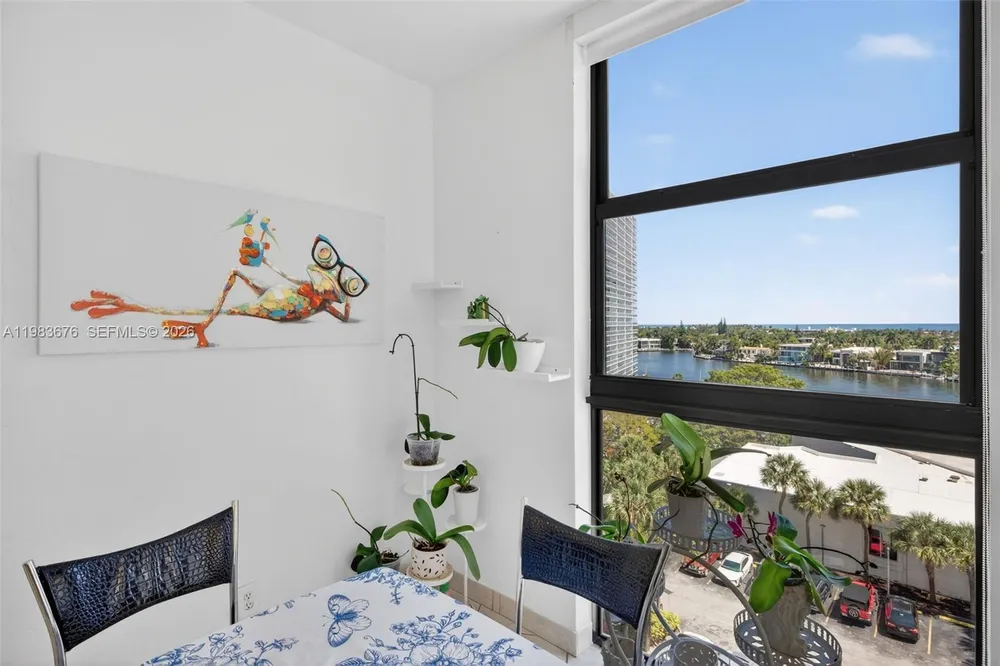 20281 E Country Club Dr, Aventura, FL 33180