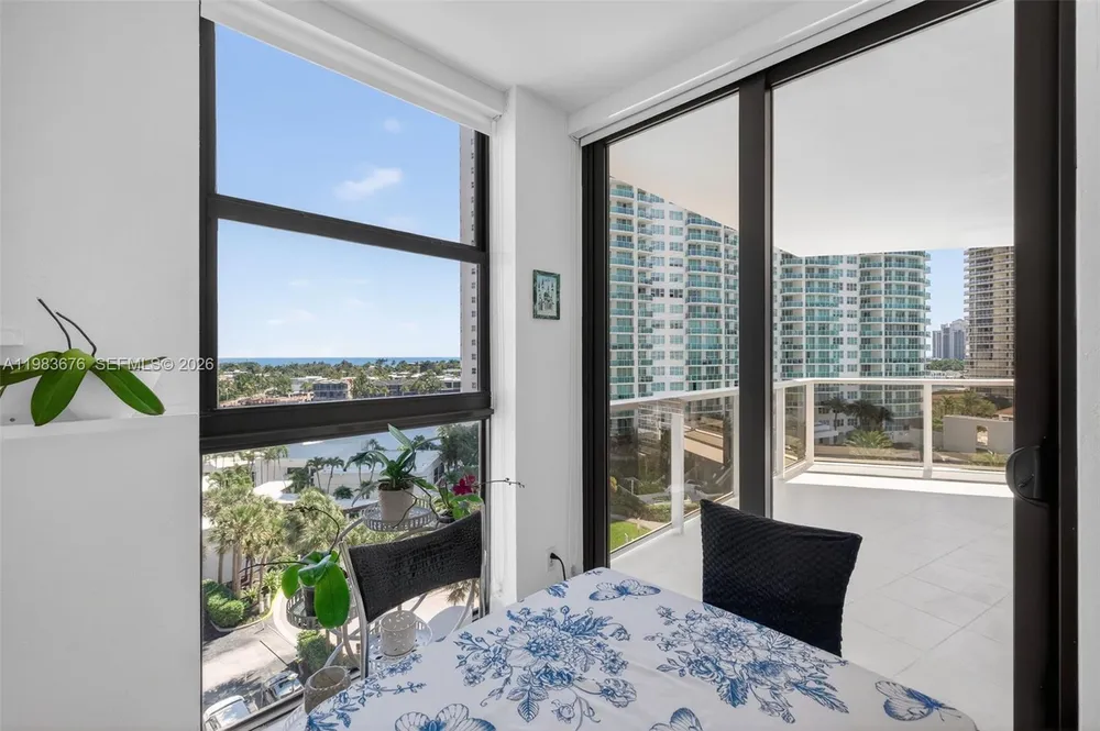 20281 E Country Club Dr, Aventura, FL 33180