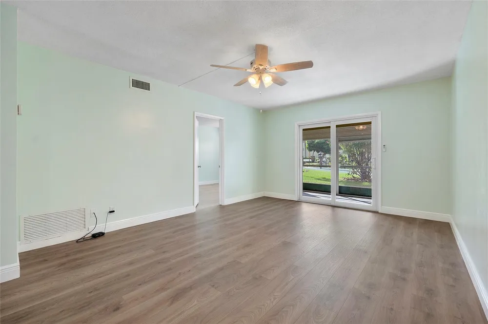 1951 NE 39th St, Lighthouse Point, FL 33064