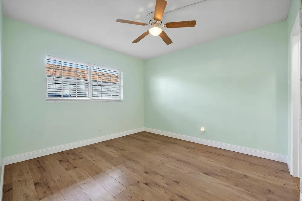 1951 NE 39th St, Lighthouse Point, FL 33064