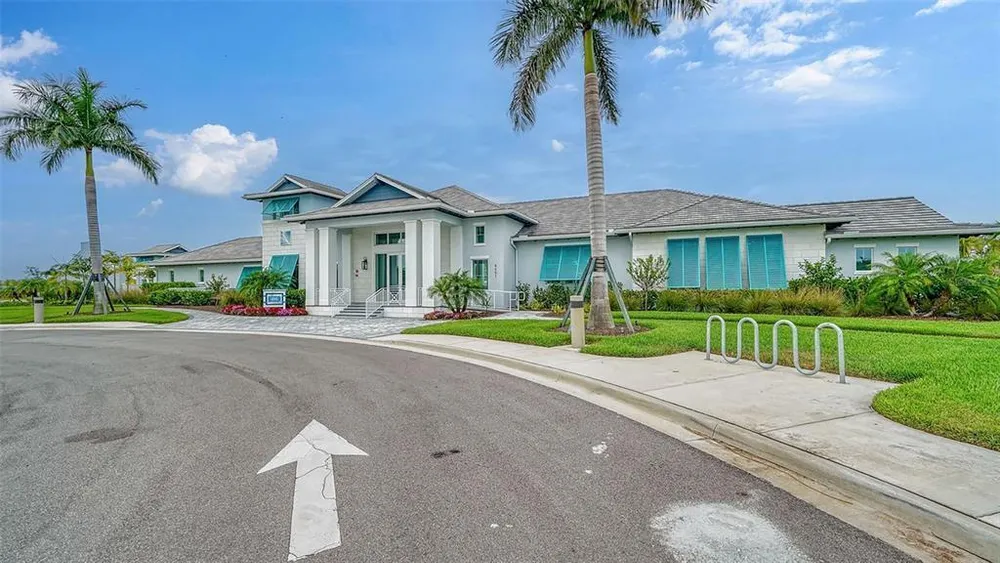6211 Dry Tortugas Dr, Sarasota, FL 34241