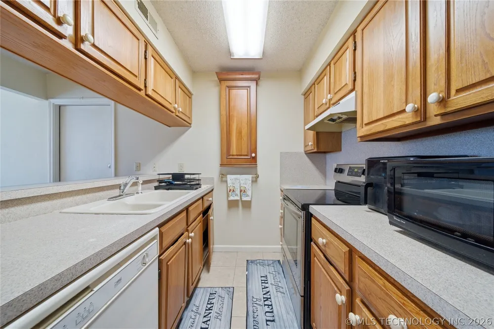 6760 S 78th East Ave, Tulsa, OK 74133