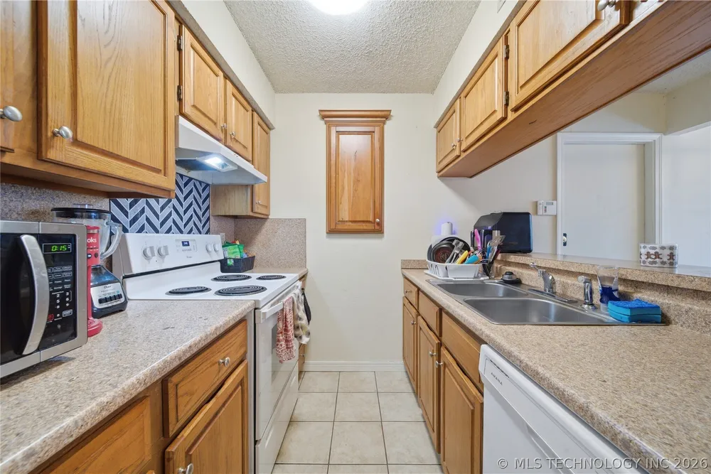 6760 S 78th East Ave, Tulsa, OK 74133