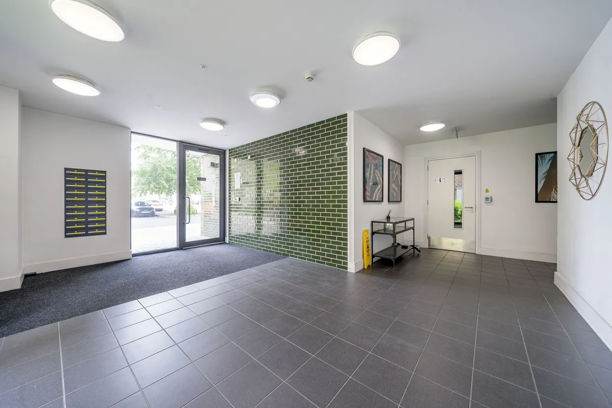 Cambridge Road, London, NW6 photo 7