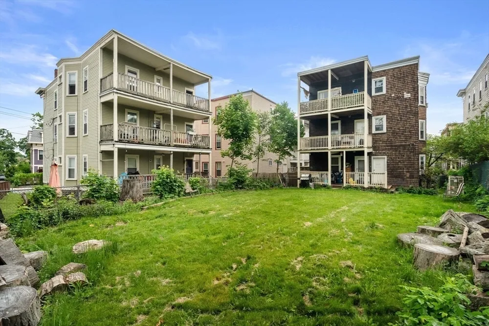 5 Lafield St, Boston, MA 02122
