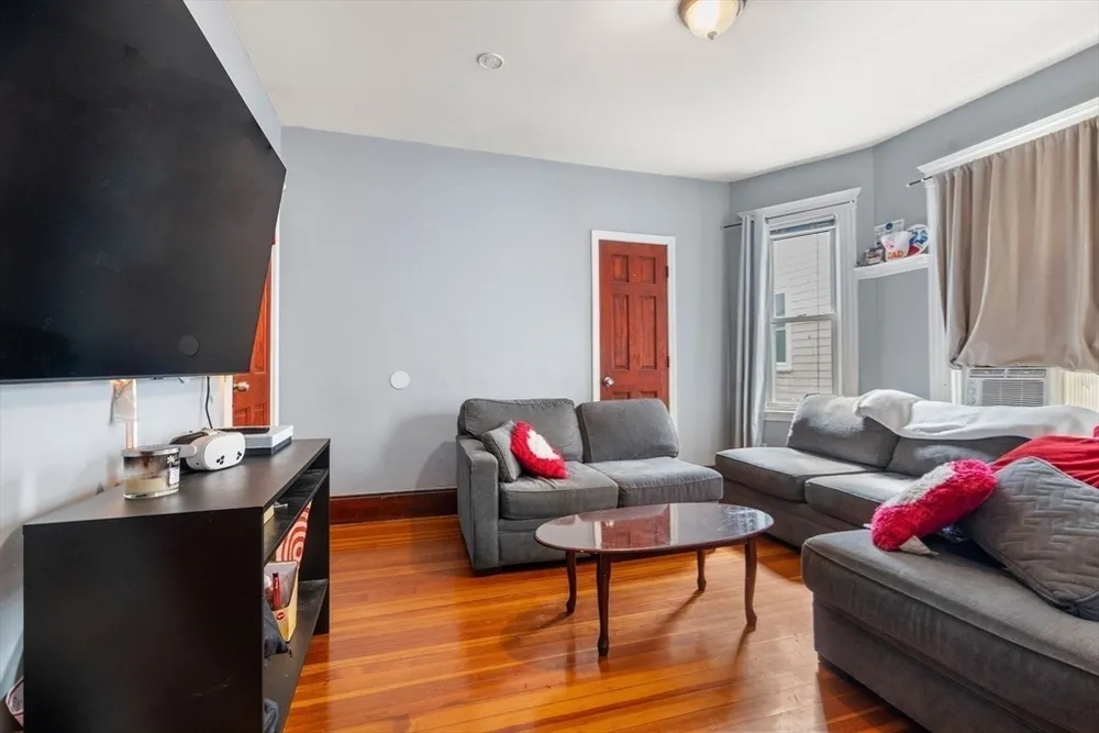 5 Lafield St, Boston, MA 02122
