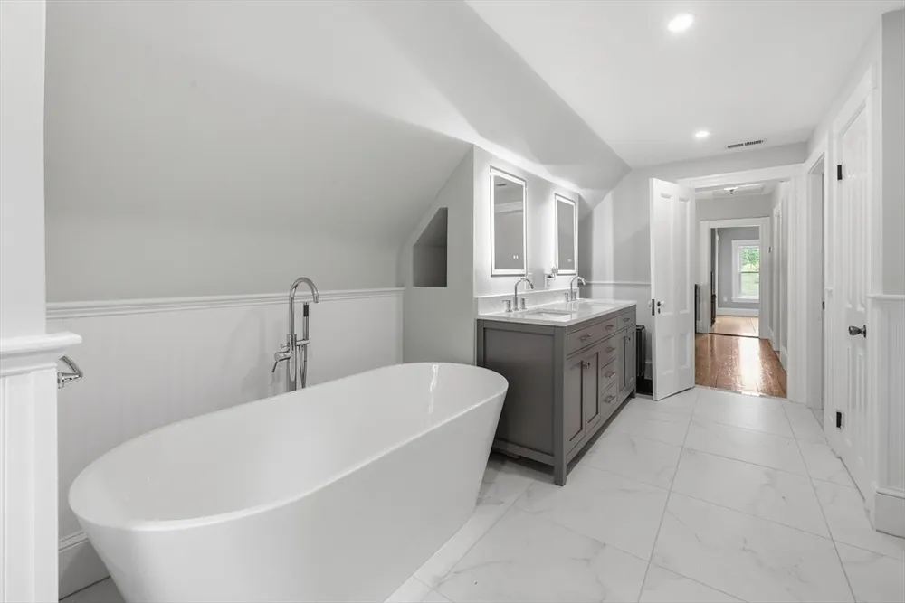 36-38 Florence St, Boston, MA 02131