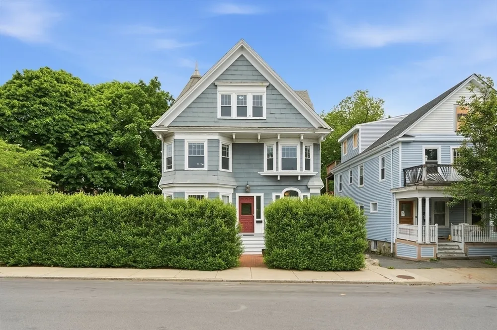 36-38 Florence St, Boston, MA 02131