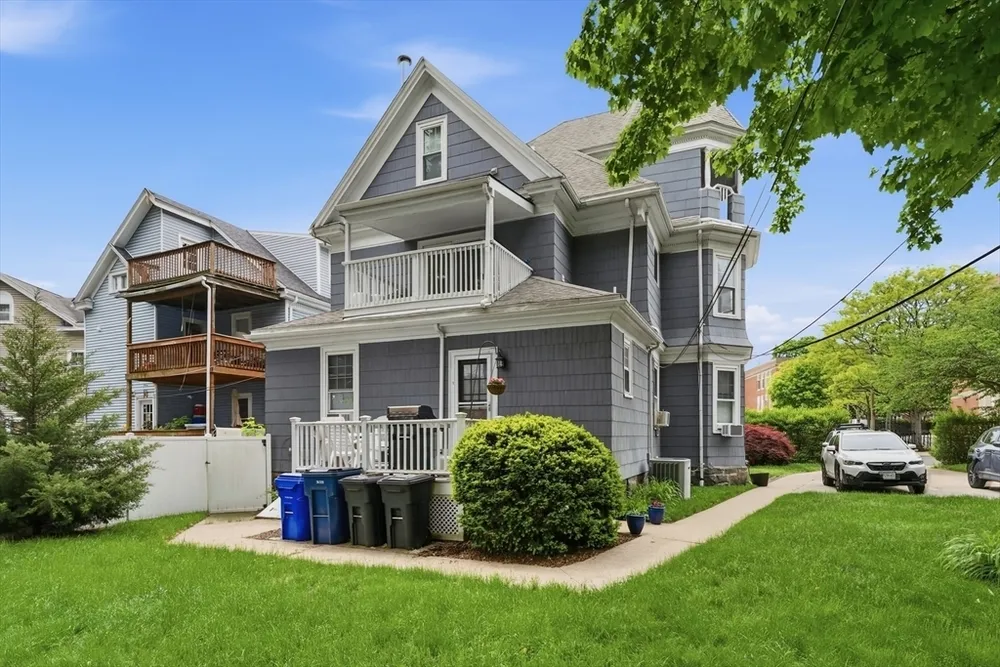 36-38 Florence St, Boston, MA 02131