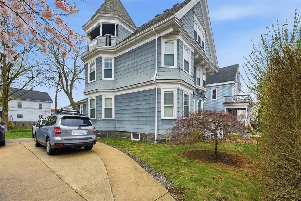 36-38 Florence St, Boston, MA 02131
