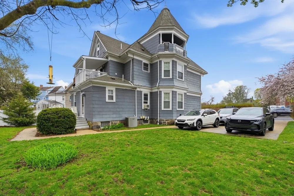 36-38 Florence St, Boston, MA 02131