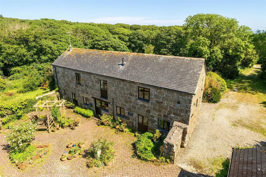 Property Image 40