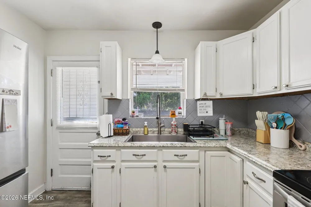 737 Wren Rd, Jacksonville, FL 32216