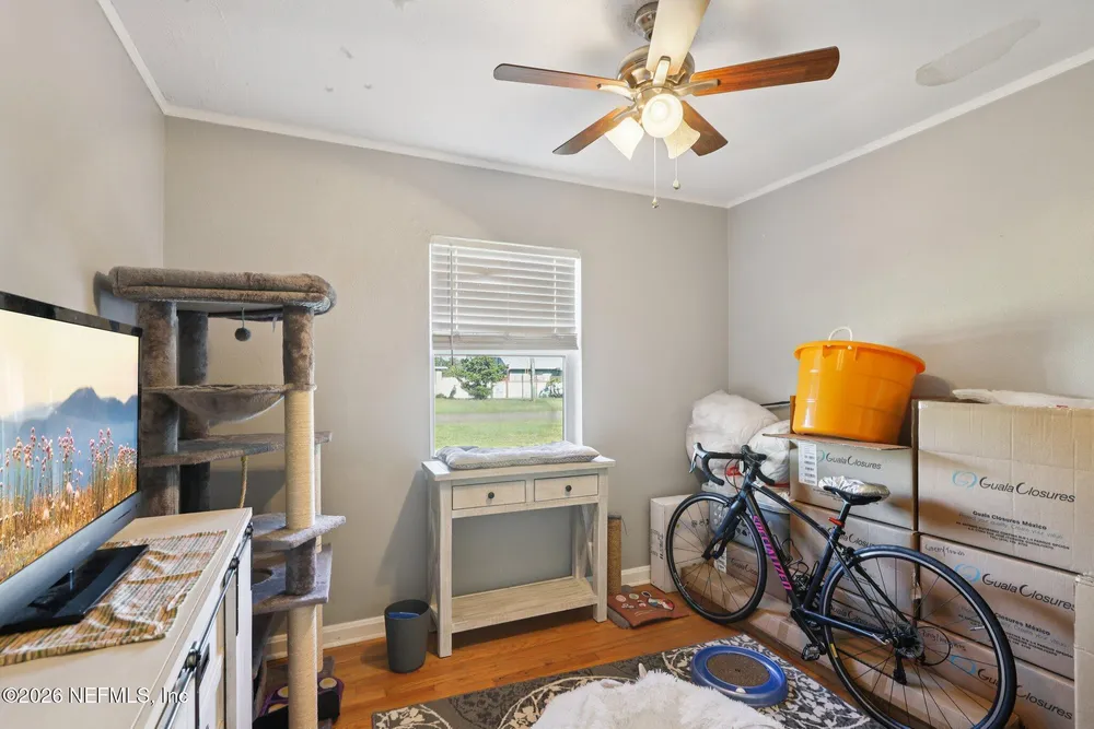 737 Wren Rd, Jacksonville, FL 32216
