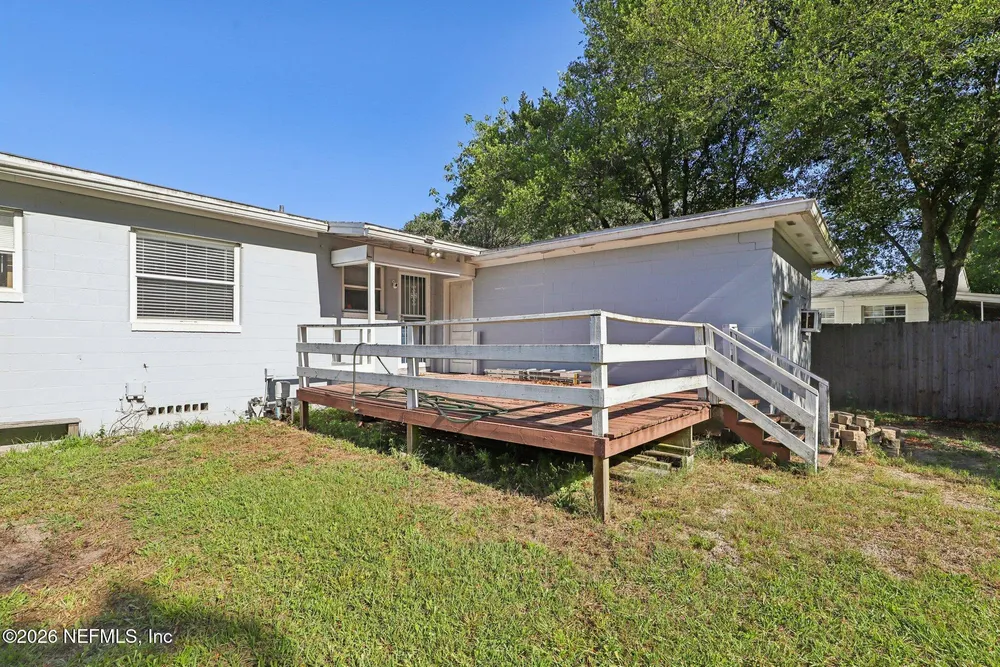 737 Wren Rd, Jacksonville, FL 32216