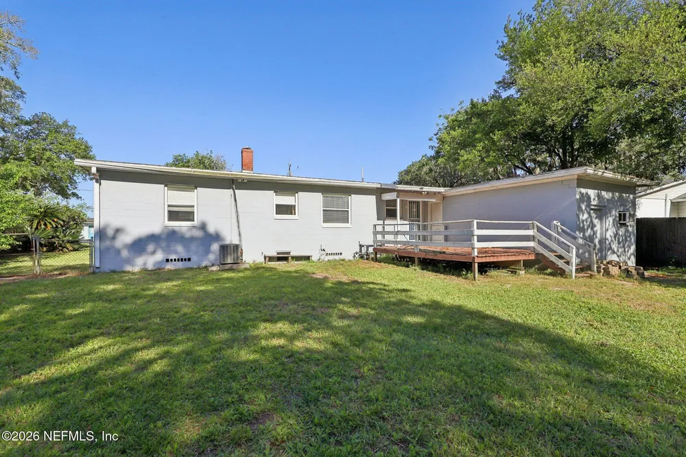 737 Wren Rd, Jacksonville, FL 32216