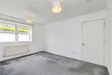 Regents Mews, Horley