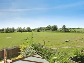 Debdhill Road, Misterton, Doncaster thumb 3