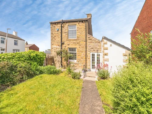 Kirkgate, Hanging Heaton, BATLEYphoto