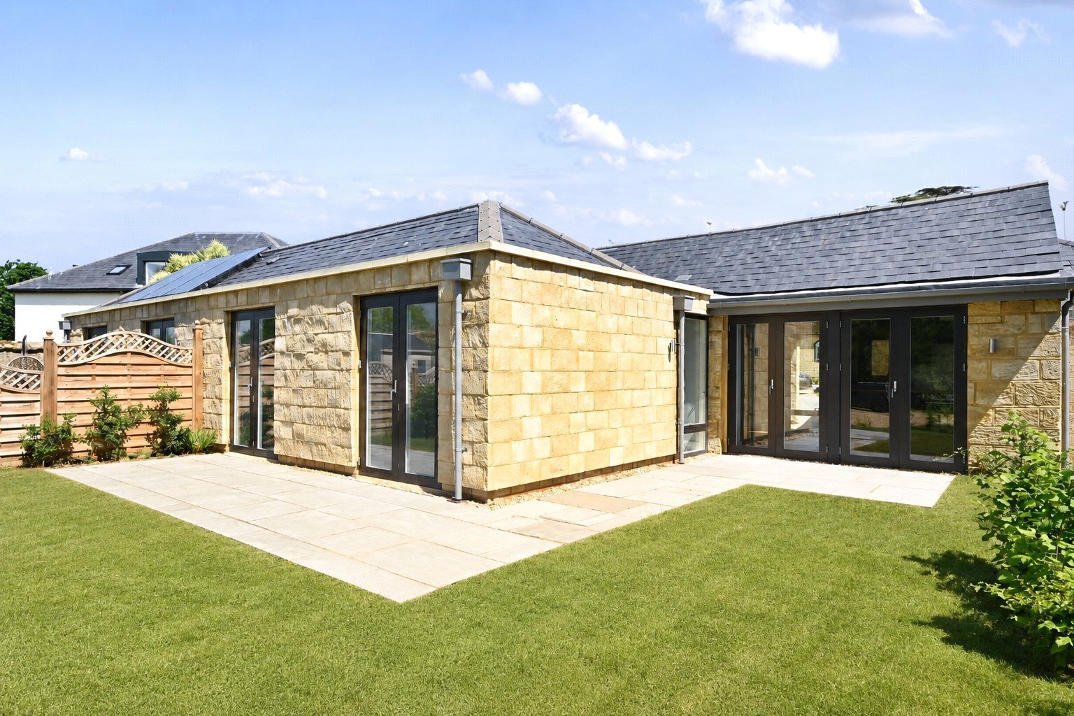 Buxshalls, Ardingly Road, Lindfield, RH16 Image 1