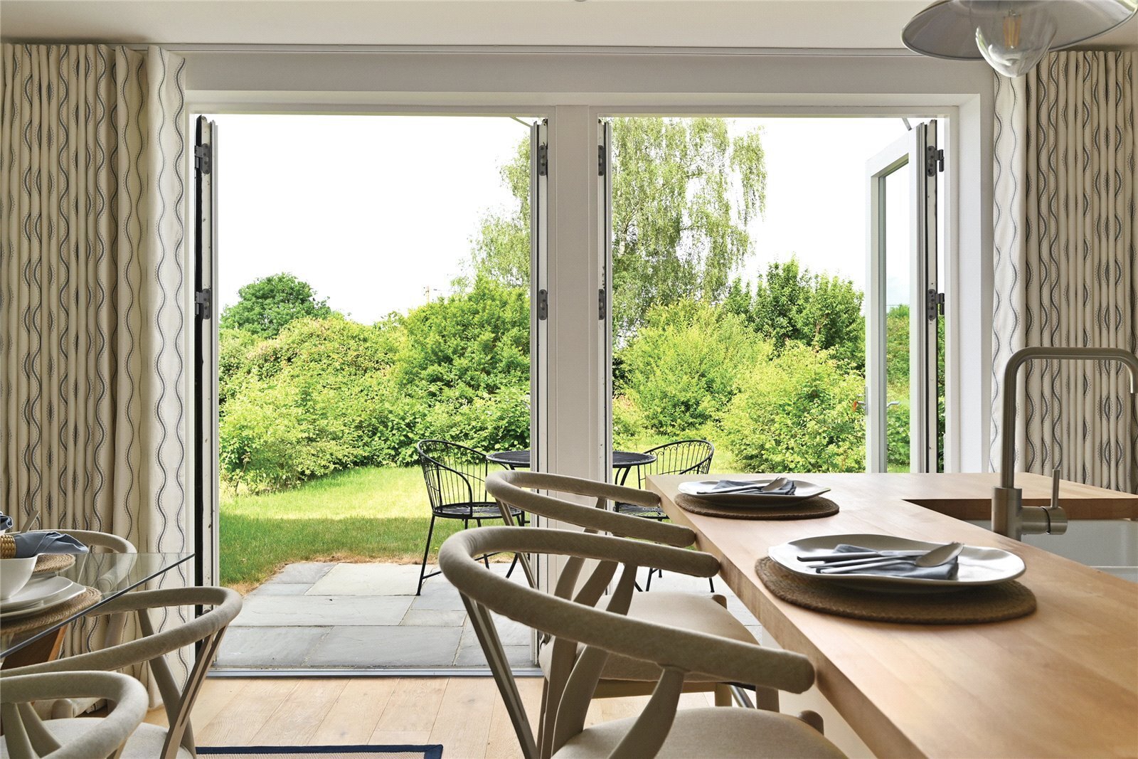 Buxshalls, Ardingly Road, Lindfield, RH16 Image 3