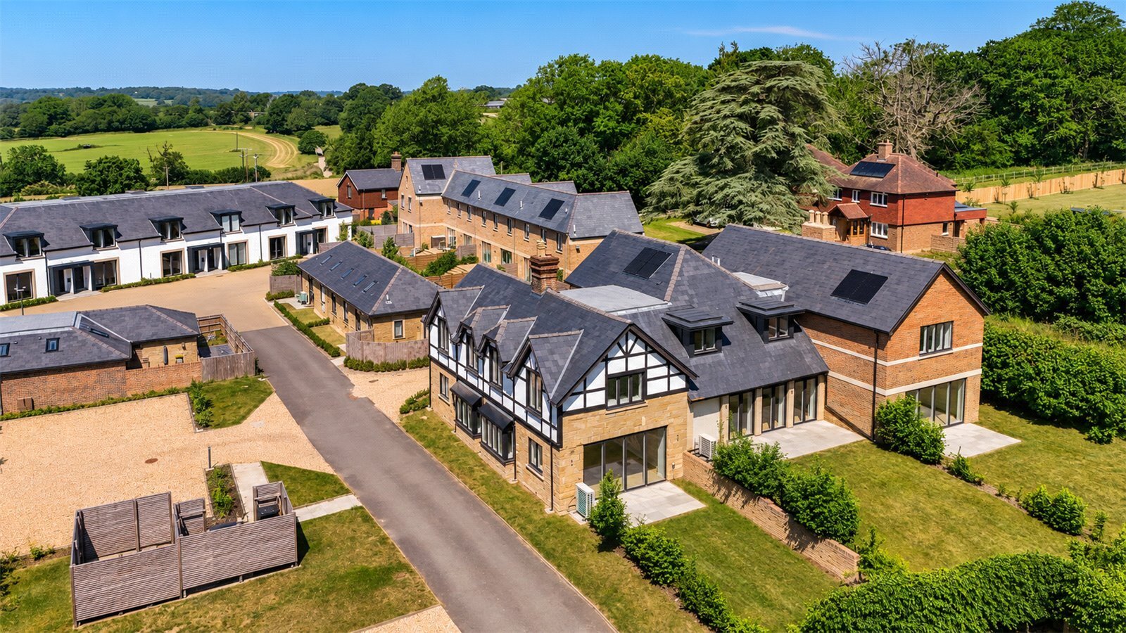 Buxshalls, Ardingly Road, Lindfield, RH16 Image 16