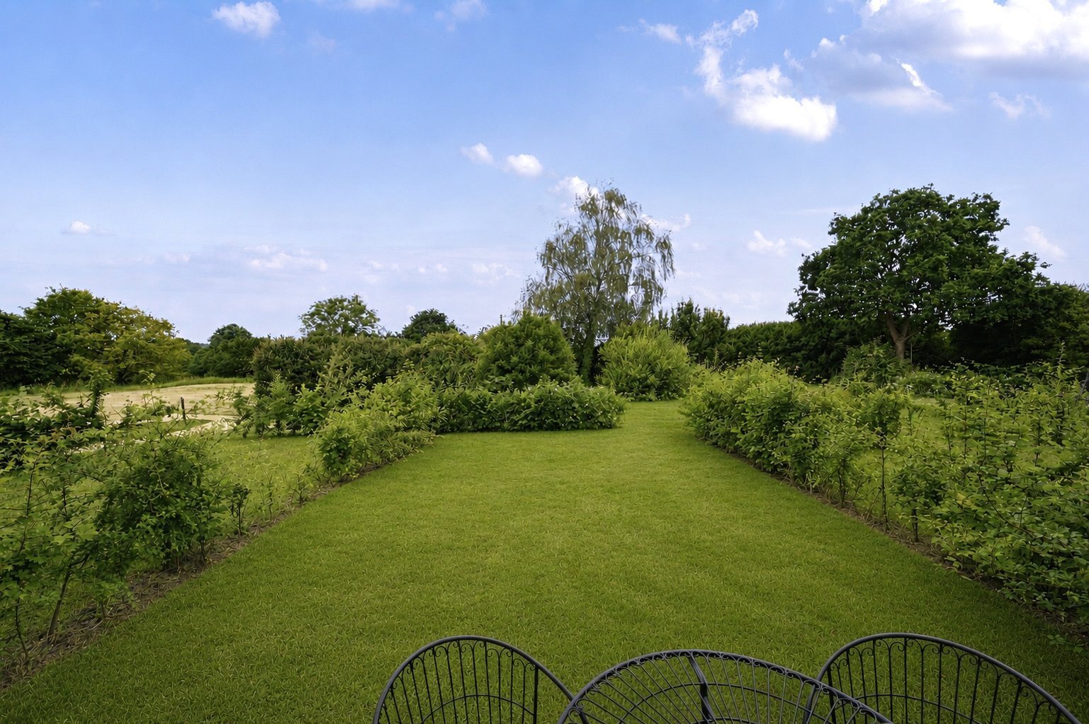 Buxshalls, Ardingly Road, Lindfield, RH16 Image 17