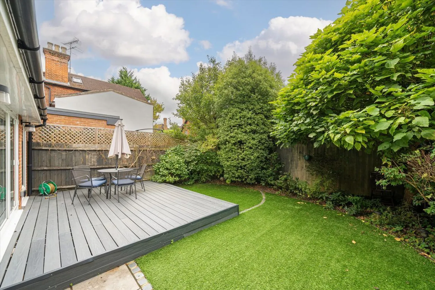 Pyrcroft Lane, Weybridge, KT13 photo 5