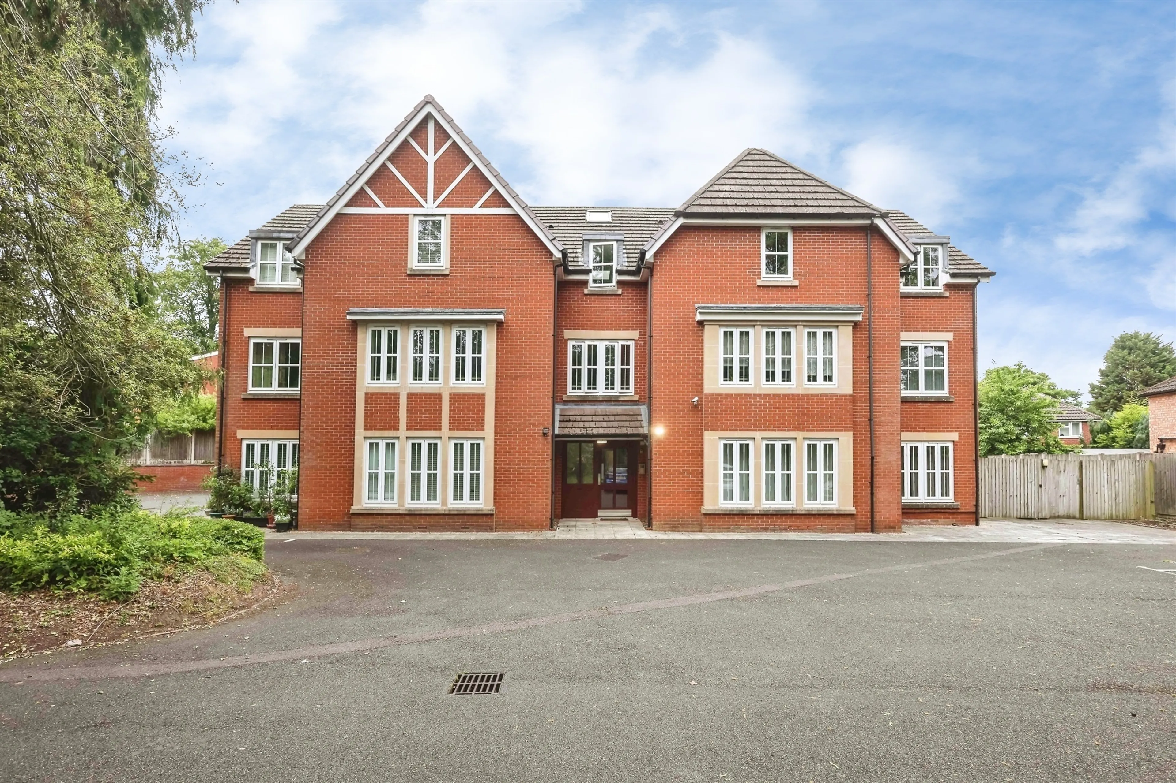 Property photo 0