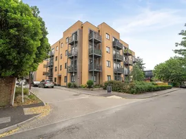 Clivemont Road, Maidenhead photo