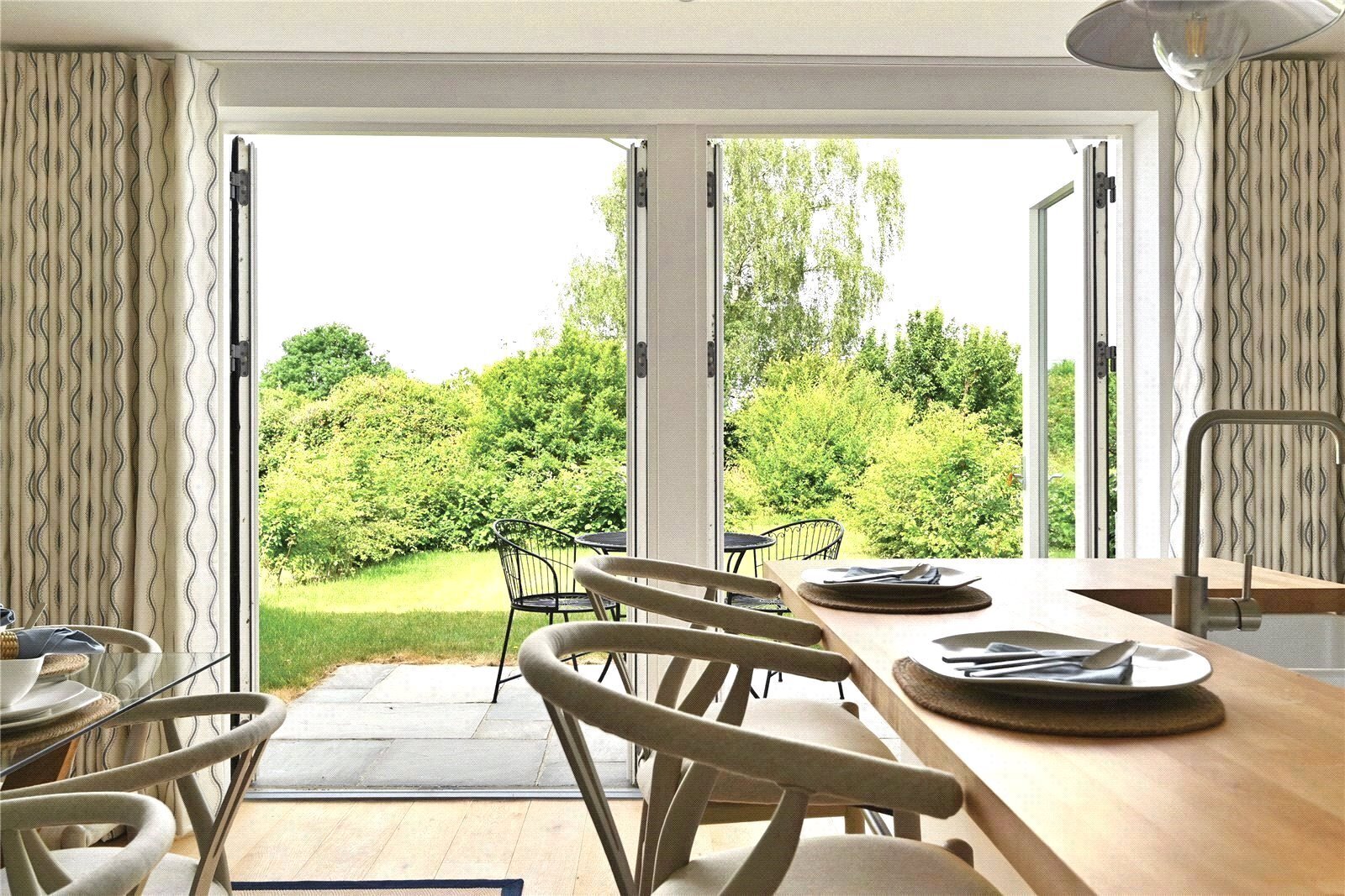 Buxshalls, Ardingly Road, Lindfield, RH16 Image 5
