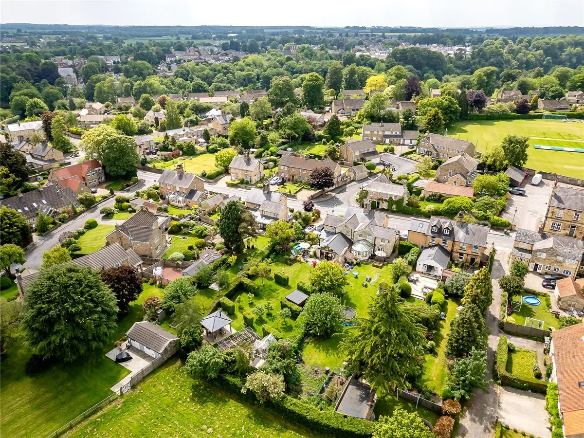 The Village, Thorp Arch, LS23