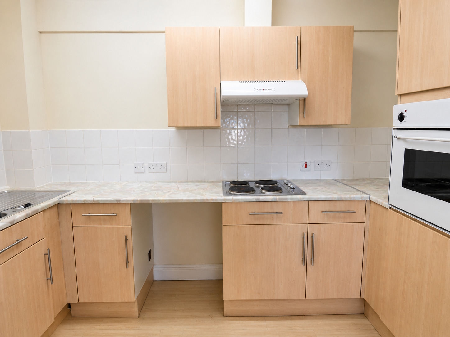 Saffron Court, Barwell Image 4