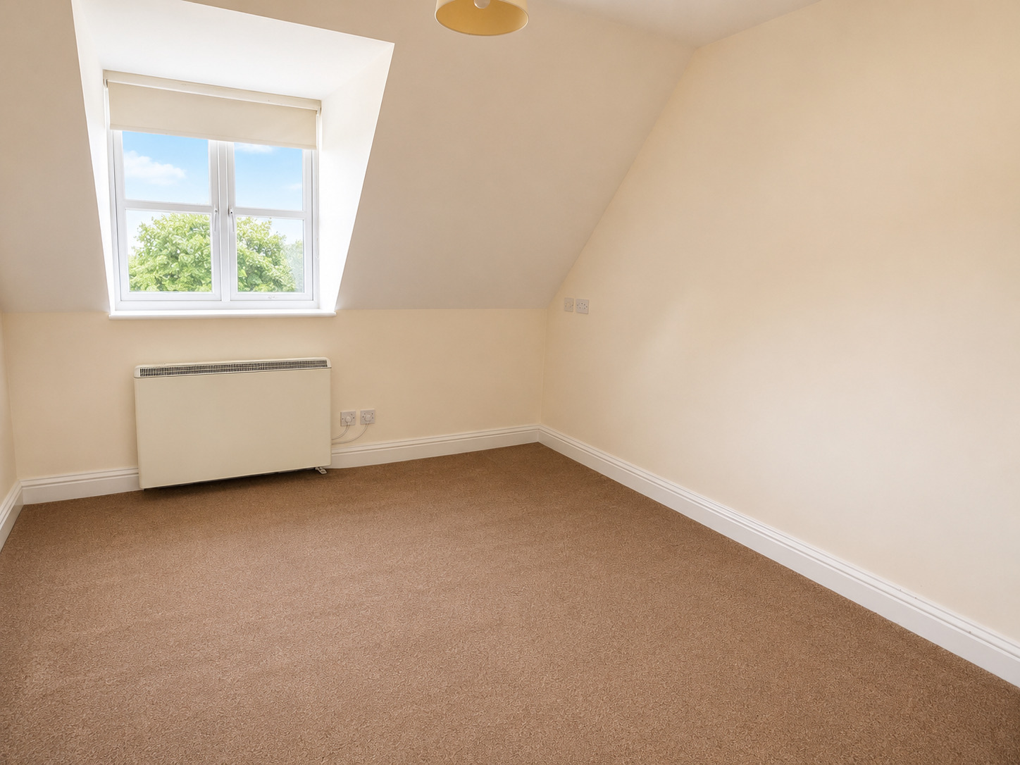 Saffron Court, Barwell Image 5