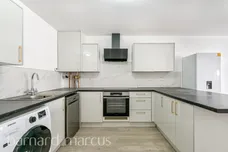 Parkfield Road, FELTHAM