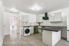 Parkfield Road, FELTHAM