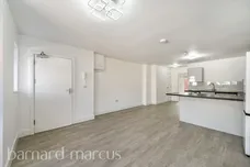 Parkfield Road, FELTHAM