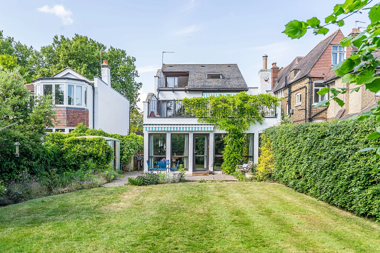 Cambridge Road, London, SW20 photo 1