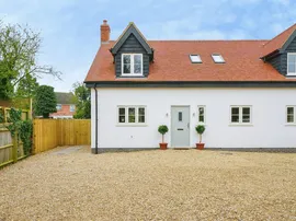 Worminghall Road, Ickford, Aylesbury photo