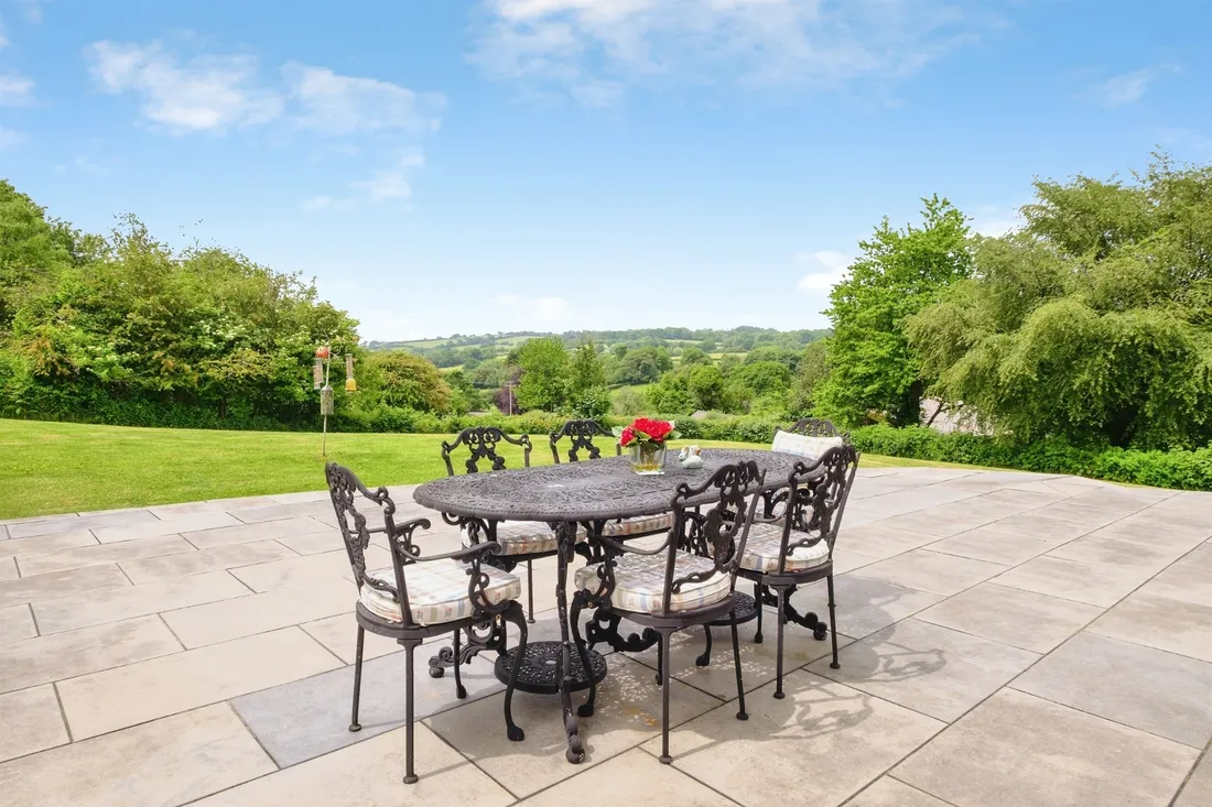 Property photo 17