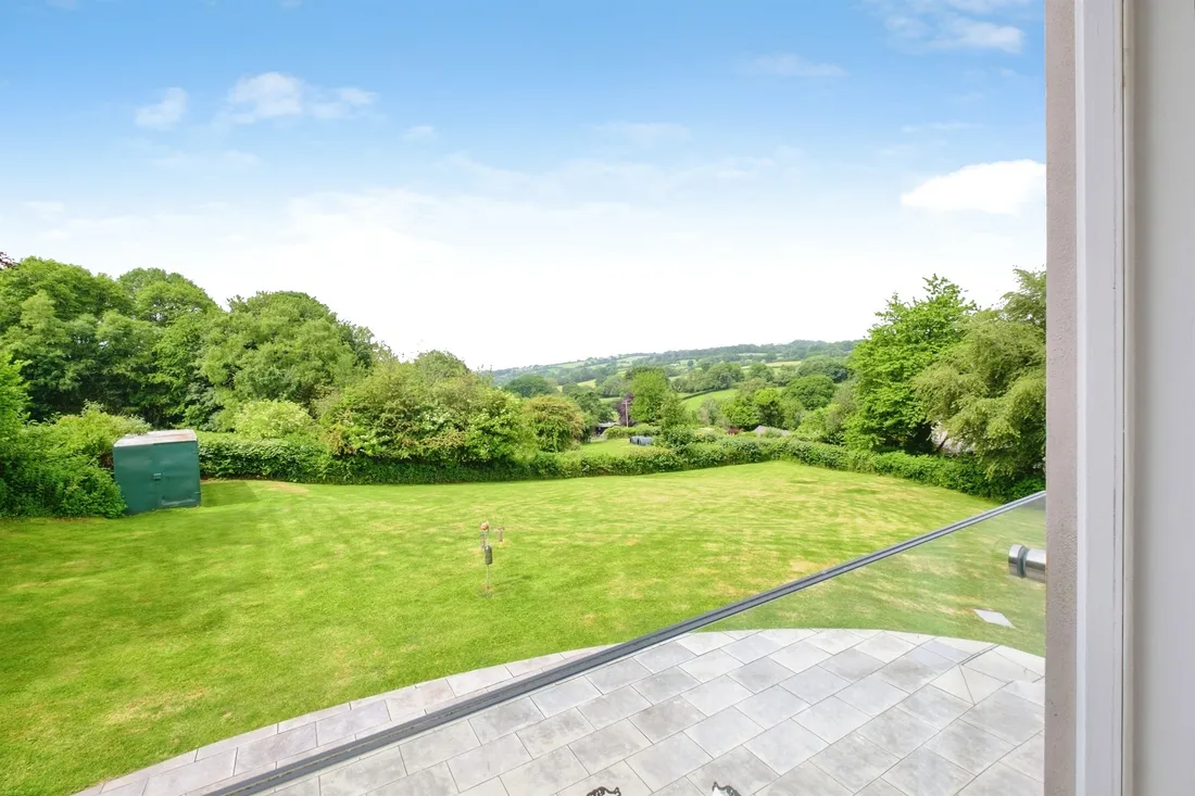 Property photo 24