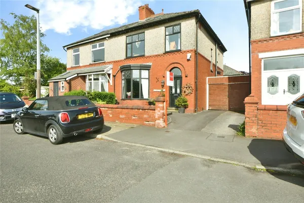 Hillcrest Road, Feniscliffe, Blackbur...