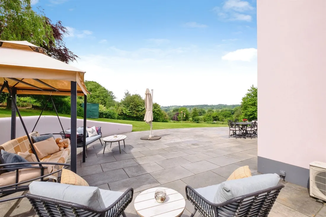 Property photo 40