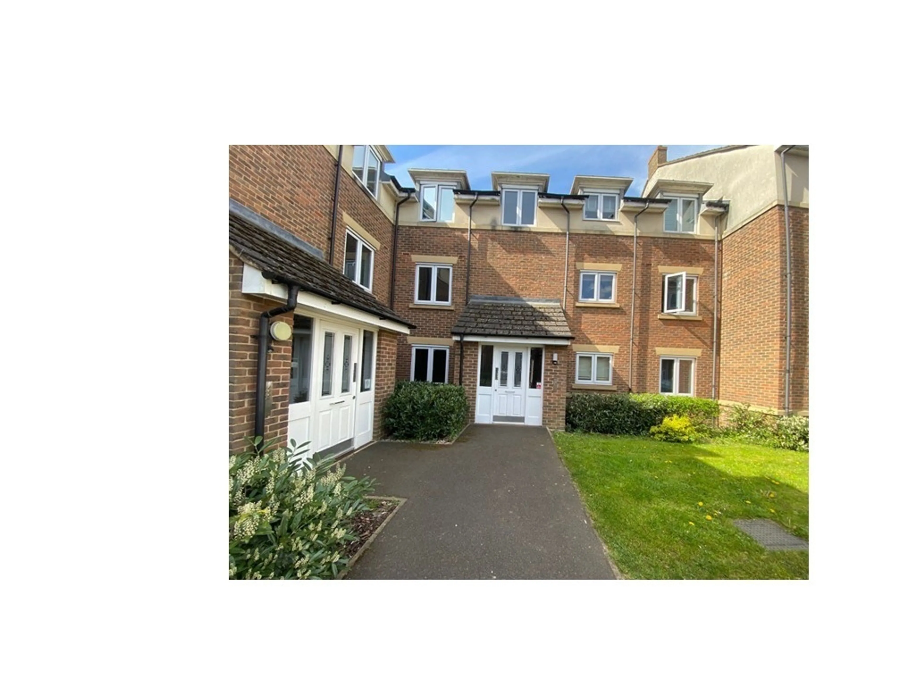 Property photo 0