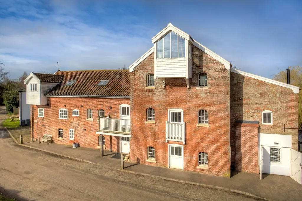 6 Bedroom Detached House For Sale: Mill Lane, Butley, Woodbridge, Suffolk, IP12